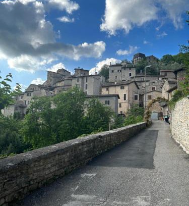 Precetto Apartment | Relax at Casa Belvedere in Valle San Martino di Spoleto
