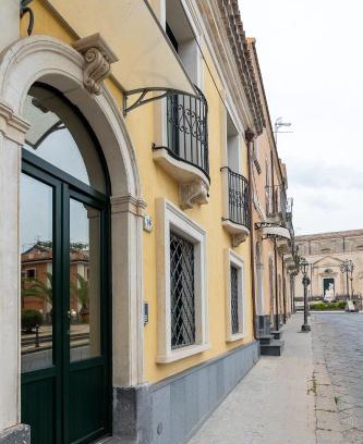 Piedimonte Etneo Apartment | Oceanfront Casa Belvedere: Guest Rated 9.4/10