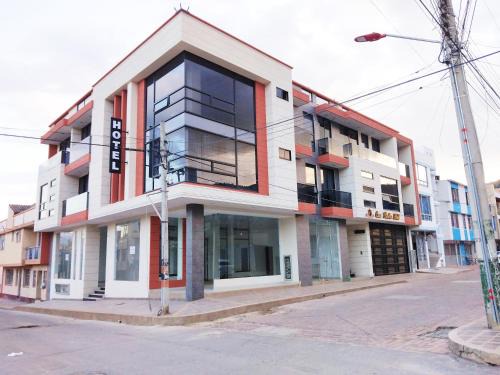 Floresta Hotel | Budget-Friendly Stay at Casa Bertha with Breakfast Included