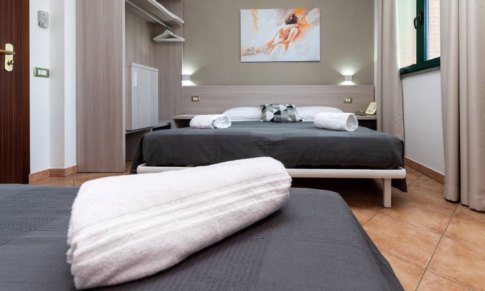 Pisa House | Discover Casa Betania: Family-Friendly Stay with Breakfast