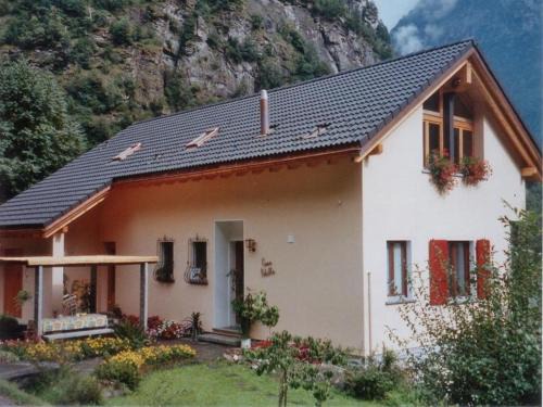 Sonogno House | Discover Casa Betulla: Comfort with a 7.7/10 Rating