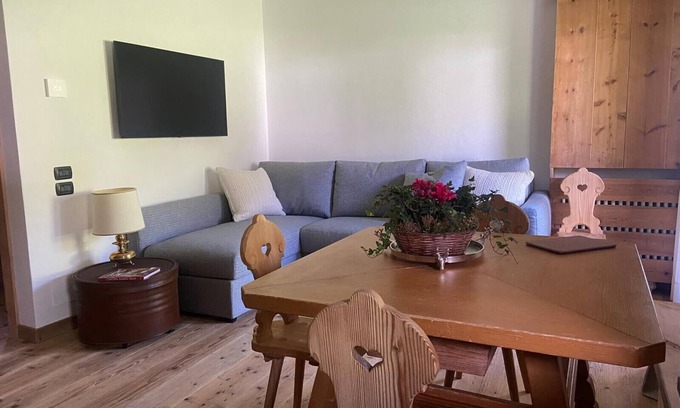 Cortina d'Ampezzo Historic Centre Apartment | Discover Casa Betulla: Top-Rated Family-Friendly Retreat