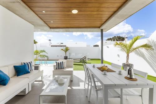 Playa del Cable Villa | Family-Friendly Retreat at Casa Beyel La Concha - 4 Star & Pool