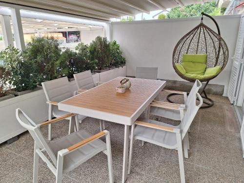 Crikvenica Apartment | Family-Friendly Stay at Casa Bianca Apartman Dramalj, 4 Stars