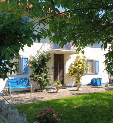 Niella Belbo House | Cozy Casa Biancarosa: Pet-Friendly Retreat with Kitchen