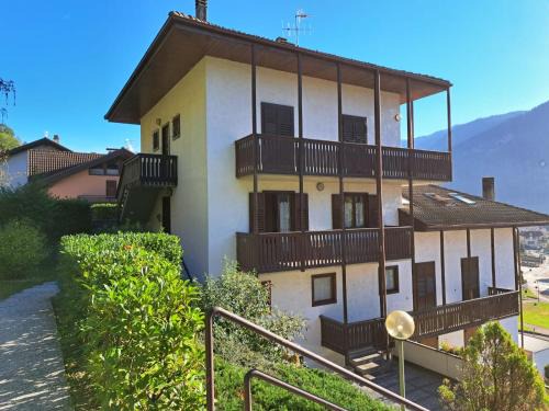 Male Apartment | Budget-Friendly Getaway at Casa Bianca - Family Approved!