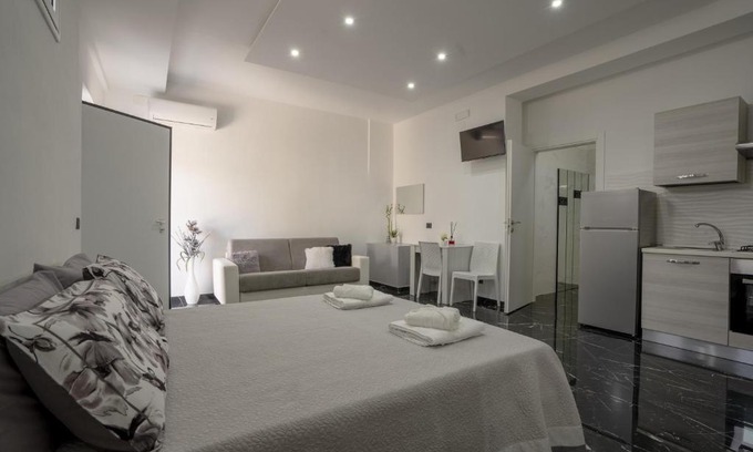 Taranto House | Pet-Friendly Casa Birmano with Oceanfront Views