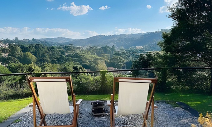 Loteamento Jardim Veu da Noiva Ski Chalet | Elevated Comfort at Casa Blanca Campos do Jordão - 4 Stars