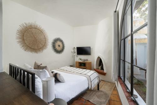 Montecito Apartment | Discover Casa Blanca Suite B2: Private & Family-Friendly Getaway