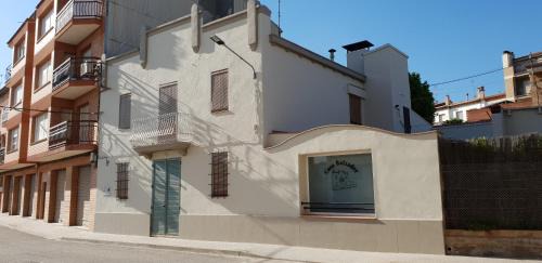El Pala de Torroella House | Discover Casa Boixader: Rated 9.3, Family-Friendly Retreat