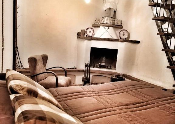 Cancellara Apartment | Pet-Friendly Getaway at Casa Borghetto - Rated 8.4/10