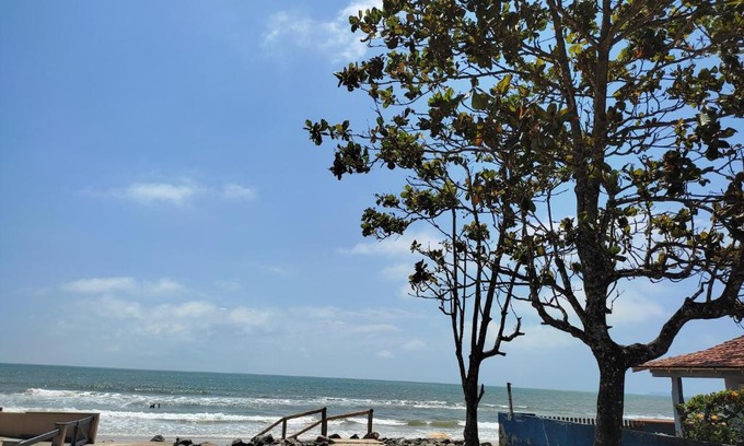 Itapoa House | Cozy Casa Brisa do Mar Itapoá - Steps from the Beach