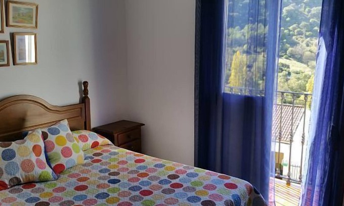 Benamahoma Cottage | Cozy Casa Cañada: Perfect for Families and Pets