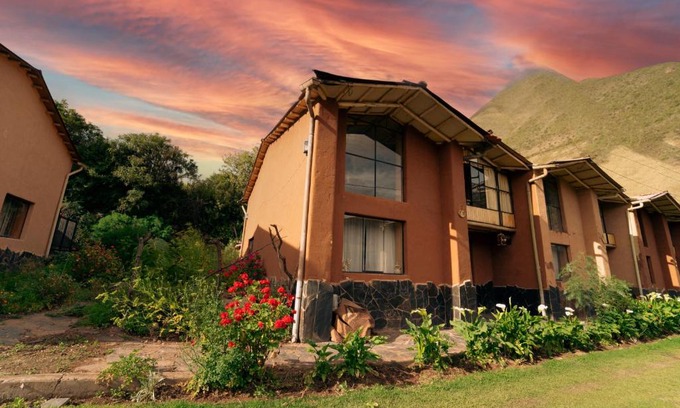 Urubamba House | Cozy Private Cabin in the Sacred Valley of Urubamba