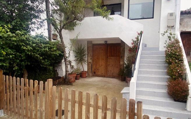 Riego House | Discover Casa Caliza: Pet and Child Friendly Retreat