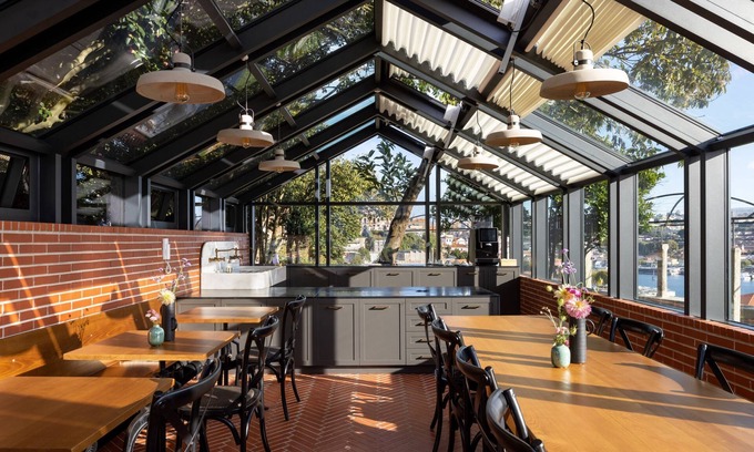 Uniao de Freguesias do Centro House | Top-Rated CASA CAMÉLIA with Breakfast & Family Amenities