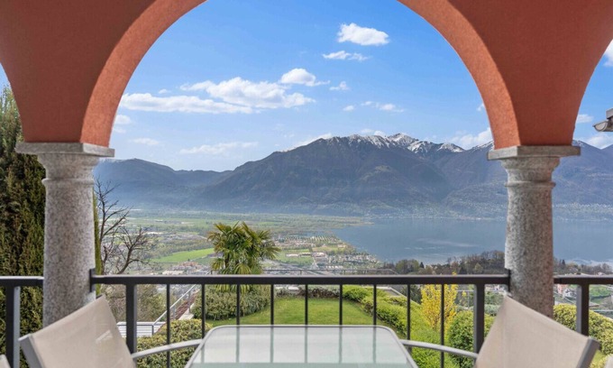 Tenero-Contra Apartment | Bright & Stylish Casa Camelia with Pool and Lake Views