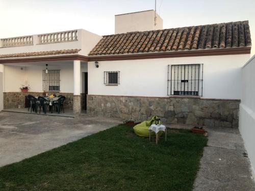 Jerez de la Frontera House | Pet-Friendly Retreat at Casa Campiña Jerezana - Rated 9.3