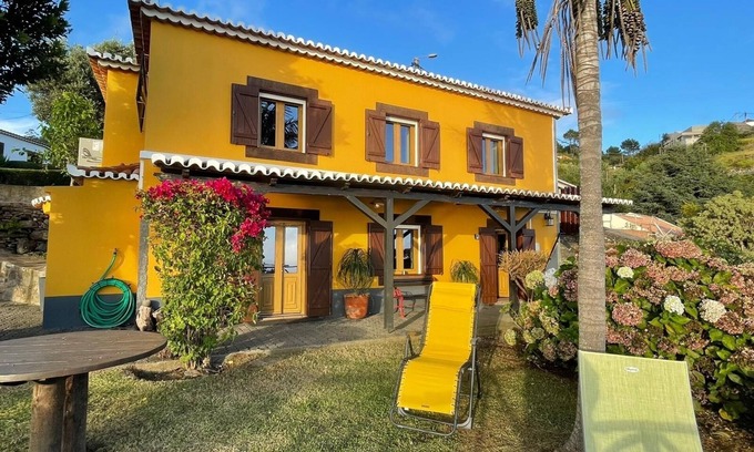 Calheta House | Discover Casa Campo dos Falcões: Guest Rated 10/10 Escape