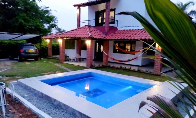 Caucasia Cabin | Cozy Casa Campo Emaus: Top-Rated Stay with Pool & Breakfast