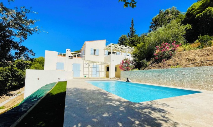 Casaglione House | Casa Capanali In 1ha of nature, private pool seaview.