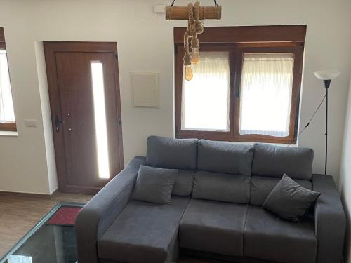 Horcajo de las Torres House | Casa Capricho: Pet-Friendly Retreat with 9.4/10 Rating
