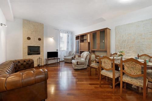 Solarolo Apartment | Casa Cardo