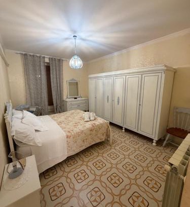 Cesano House | Casa Carla: Family-Friendly Retreat with High Guest Ratings