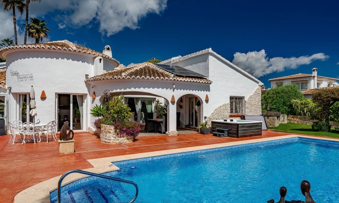 Urbanizacion La Mandarina House | Relax at Casa Carma with Oceanfront Views & Private Pool