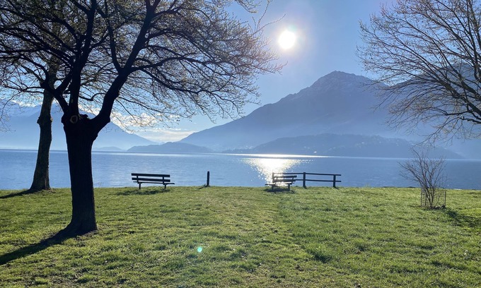 Stazzona Apartment | Casa Carmen: Cozy Apartment Near Lake Como's Beauty