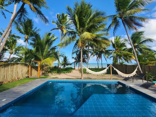 Barreira do Boqueirao Bed & Breakfast | Casa Caroá - Oceanfront Chalé with Pool & Breakfast