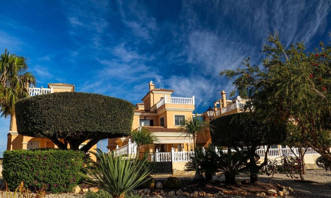 Lo Crispin Villa | Coastal Escape at Casa Carpe Diem with Ocean Views