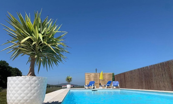 Cabril House | Elegant Casa Carvalhal do Esporão with Ocean View Amenities