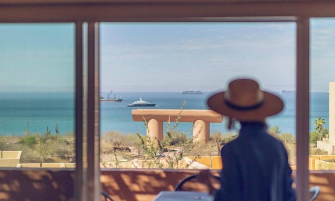 La Paz House | Casa Catalina Puerta Cortes: Relax with Beach Club Access