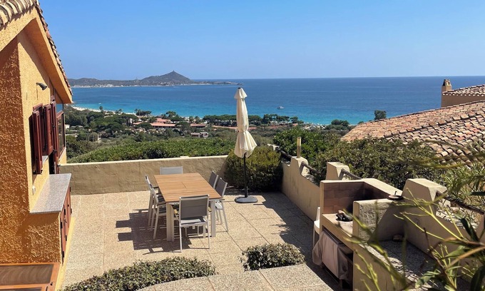 Villaggio Mandorli House | Casa Caterina: Breathtaking Sea and Mountain Views Await