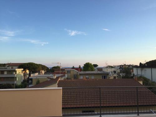 Follonica Apartment | Pet-Friendly Casa Caterina with Ocean View in Follonica