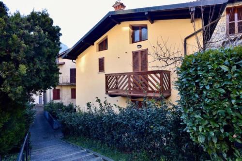 Riva di Solto House | Relax at Casa Caterina - Pet-Friendly Retreat by Iseo Lake