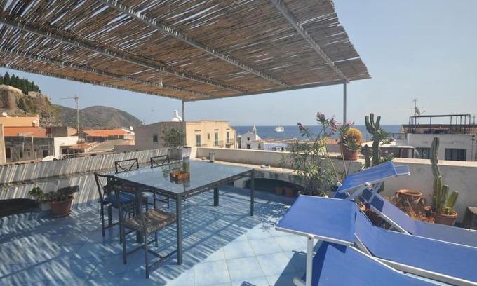 Lipari Historic Centre Apartment | Casa Cecilia: 10/10 Rated, Pet-Friendly & Family-Oriented Stay