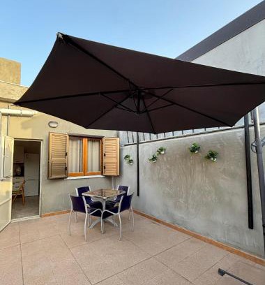 Biancavilla House | Discover Casa Centamore: Pet-Friendly with Breakfast Included