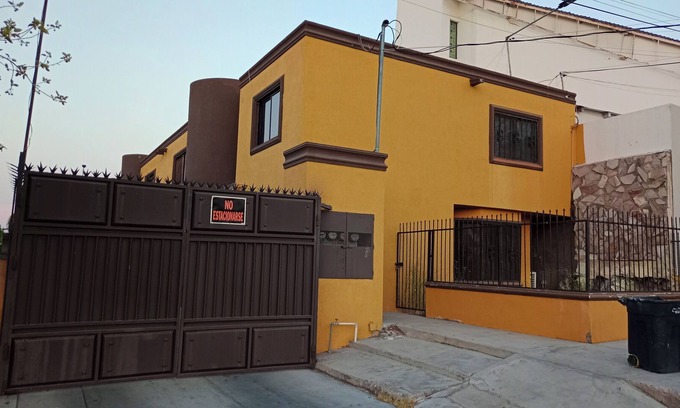 Hermosillo House | Casa centrica y muy tranquila en zona hotelera a solo 4 calles de boulevard kino