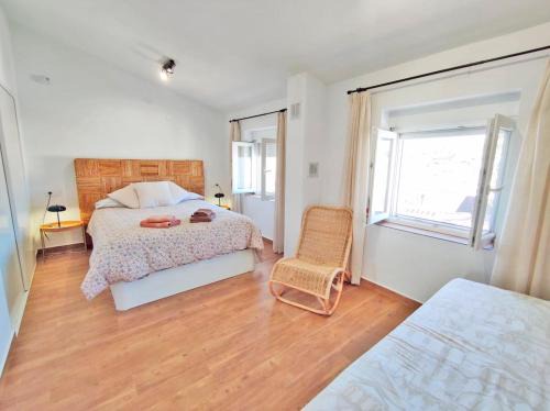 Constantina House | Casa Cerro Luna: Family-Friendly Stay with Breakfast Included