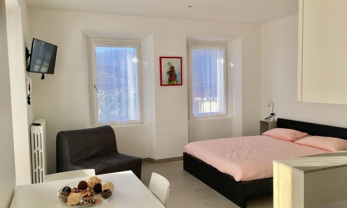 Pettenasco Apartment | Cozy Casa Cesira with Lake Orta Views and Pet-Friendly Perks