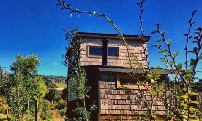 Nercon House | Relax at Casa Chakana Chiloé with Hot Tub Amenities