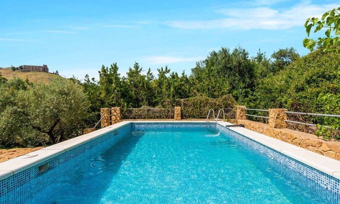 Aracena Villa | Unforgettable Casa Chantino Aracena with Pool and Ocean View