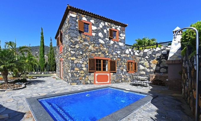 Tijarafe House | Discover Casa Chica en Tijarafe: Top-Rated with Private Pool