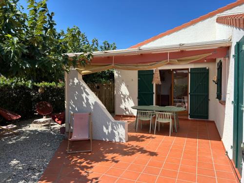 Le Barcares House | CASA Chill: Family-Friendly Retreat Near Port & Beach