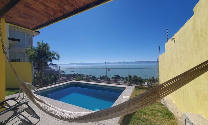 Chapala Centro House | Discover Casa Chulavista: Lakeside Retreat with Spa & Pool