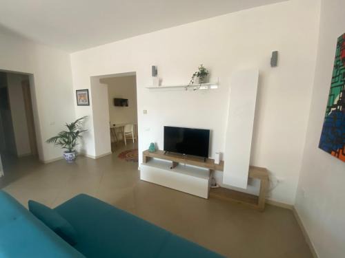 Cinisi Apartment | Family-Friendly Getaway at Casa Ciccio with Pet Amenities