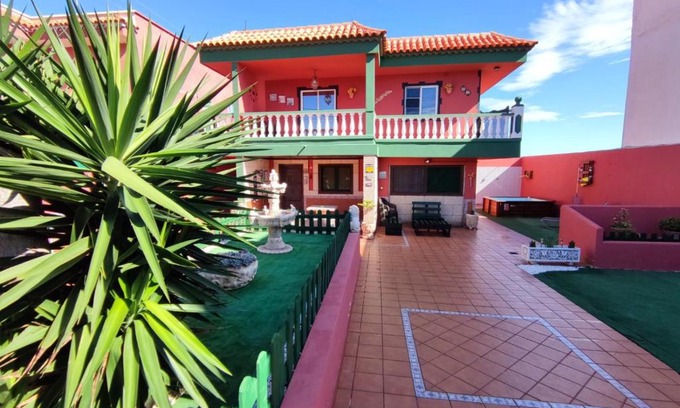 Arico House | Guest Rated 10/10 at Casa Cielito Lindo with Ocean View