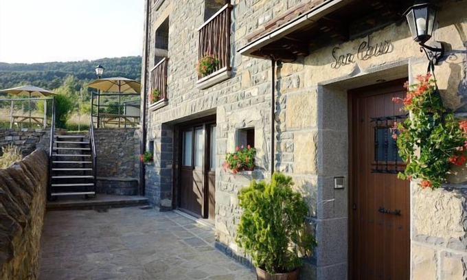 Barbenuta Cottage | Casa Clemente: Ideal Apartments for Families and Pets